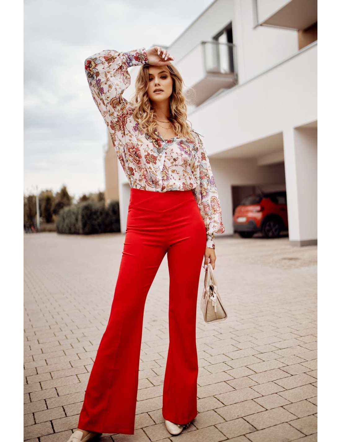 Pantaloni eleganti de dama cu picioare late, rosu 05018 - Magazin online - Boutique